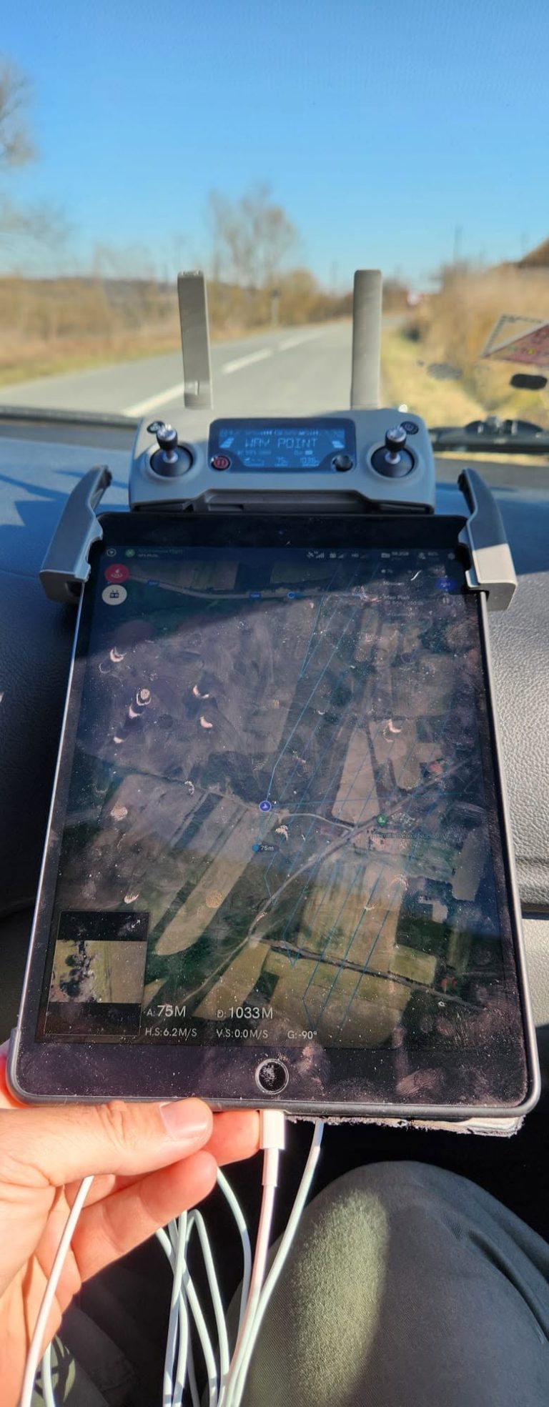Planificarea unui zbor cu drona pe tabletă, misiune pe puncte la 75 m